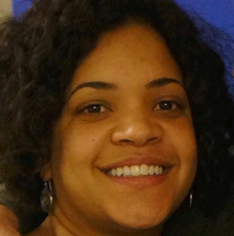 Vivian R.